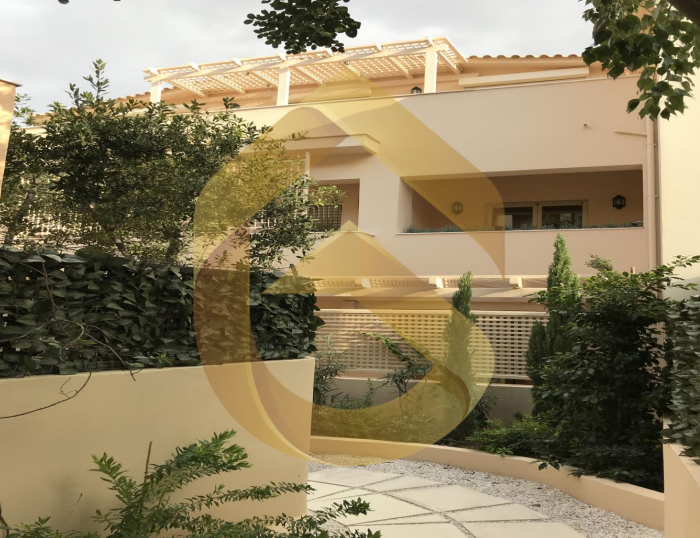 2354932 – Ανακαινισμένο πολυτελές διαμέρισμα 180 τ.μ. προς ενοικίαση στη Γλυφάδα/Γκολφ, €4.400